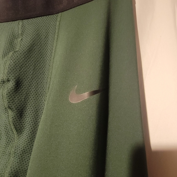 Nike NBA Pro Hyperstrong Padded Tights Pants 3/4 Green Player Issued XL-T - Picture 8 of 9